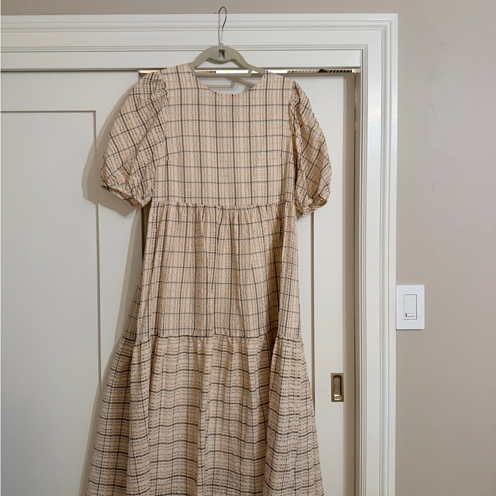 English Factory Checkered Long Sleeve Dress in Tan